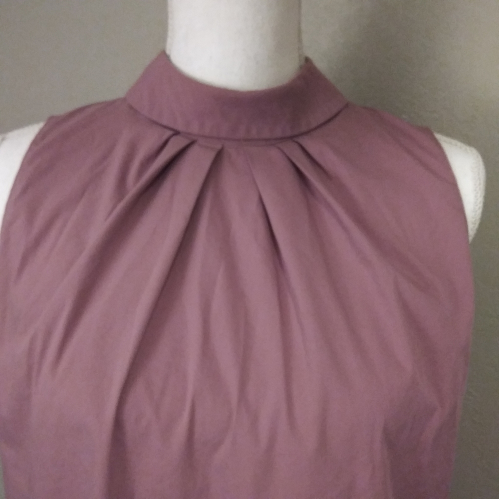 BOGO🆓 | Ann Taylor Sleeveles Cinched Collared Top - Picture 7 of 12